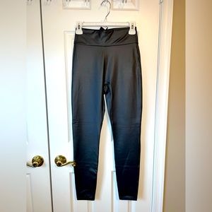 Abercrombie & Fitch dark grey leggings size S, new with tags